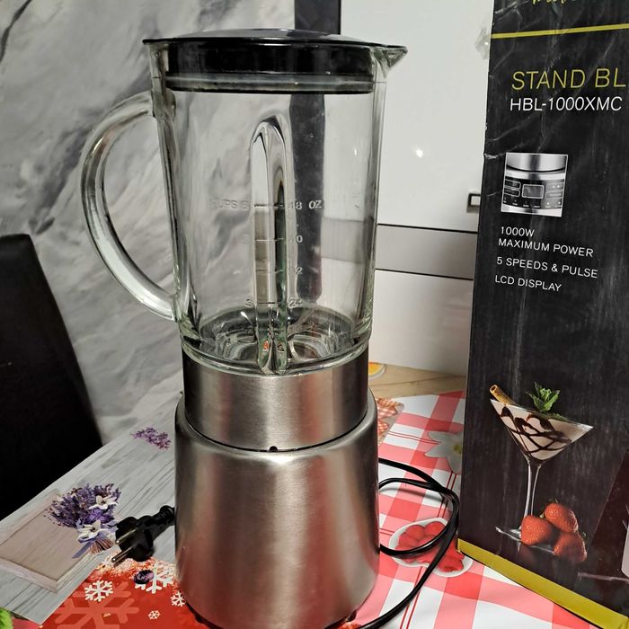 Blender  1000w display LCD cu functie zdrobire gheață