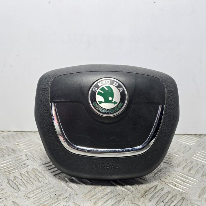 Airbag volan cu o mufa Skoda Octavia 2 facelift