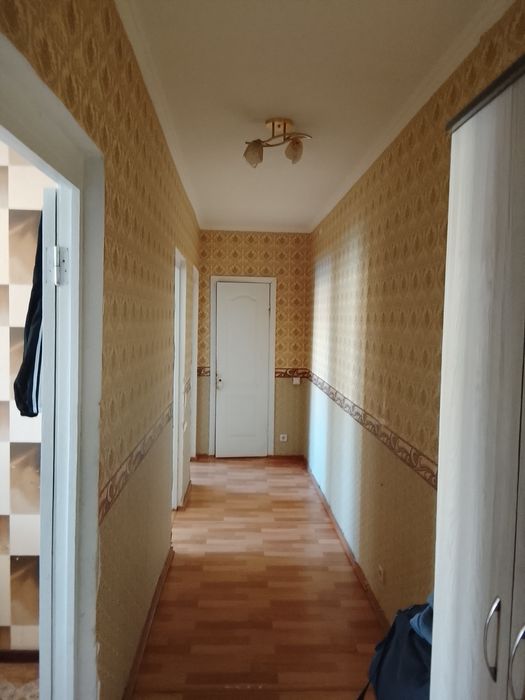 Команда одно комната