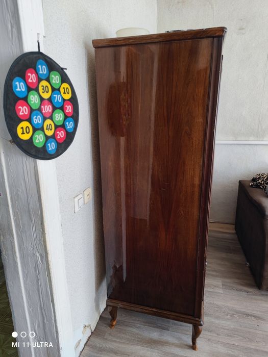 Шифоньер,шкаф...