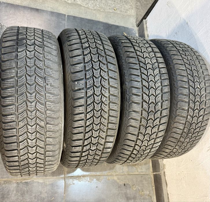 Roti Dacia Duster 1 si 2 2010-2023 cu avelope iarna Debica 215 65 r16