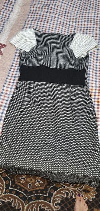 Продам платья размеры от 40 до 44