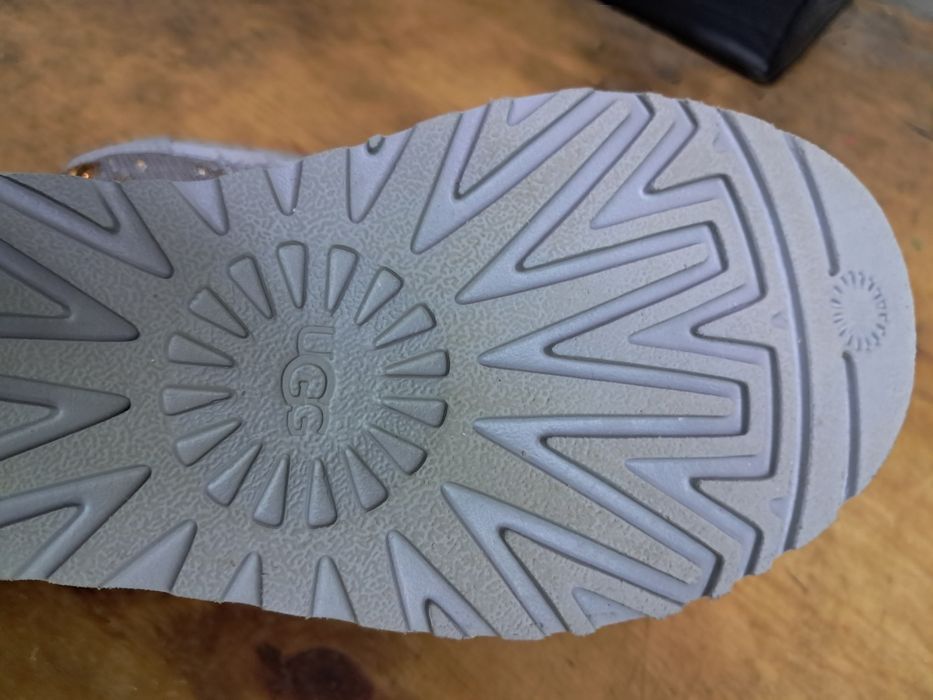 Продам оригинальные уги