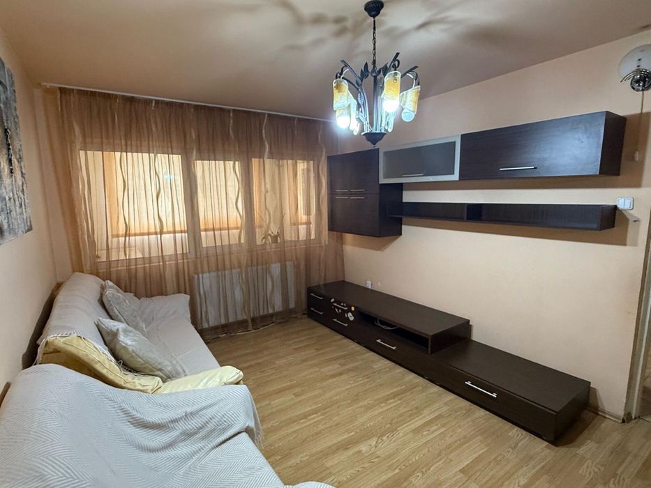 Proprietar, închiriez ap 2 cam Micro 6