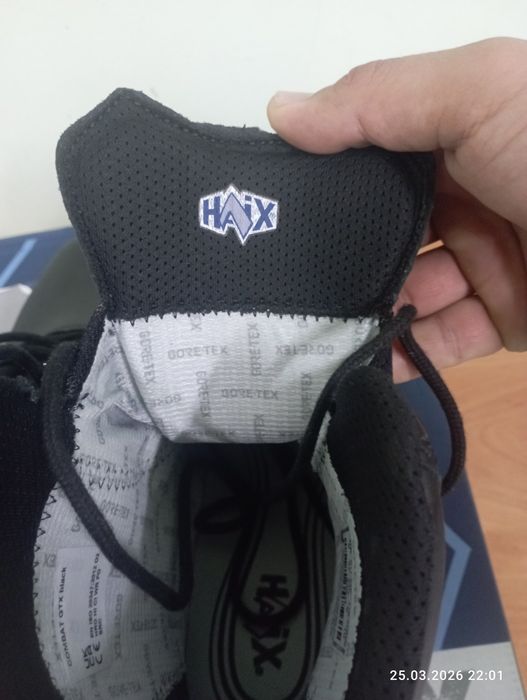 Продам демисезонные берцы 42 размер