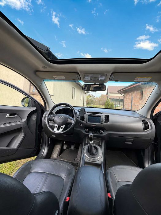 Kia Sportage 2.0 CRDi 184 CP AWD Premium | Trapa Panoramica | Piele | Camera | 4x4 AWD