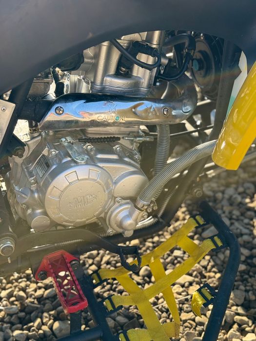 Vand atv de stradă