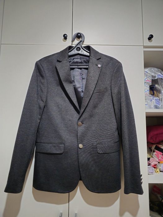 Продам пиджак новый