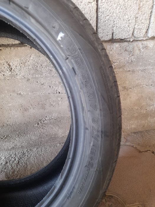Продам! Резина на R17/215/50
