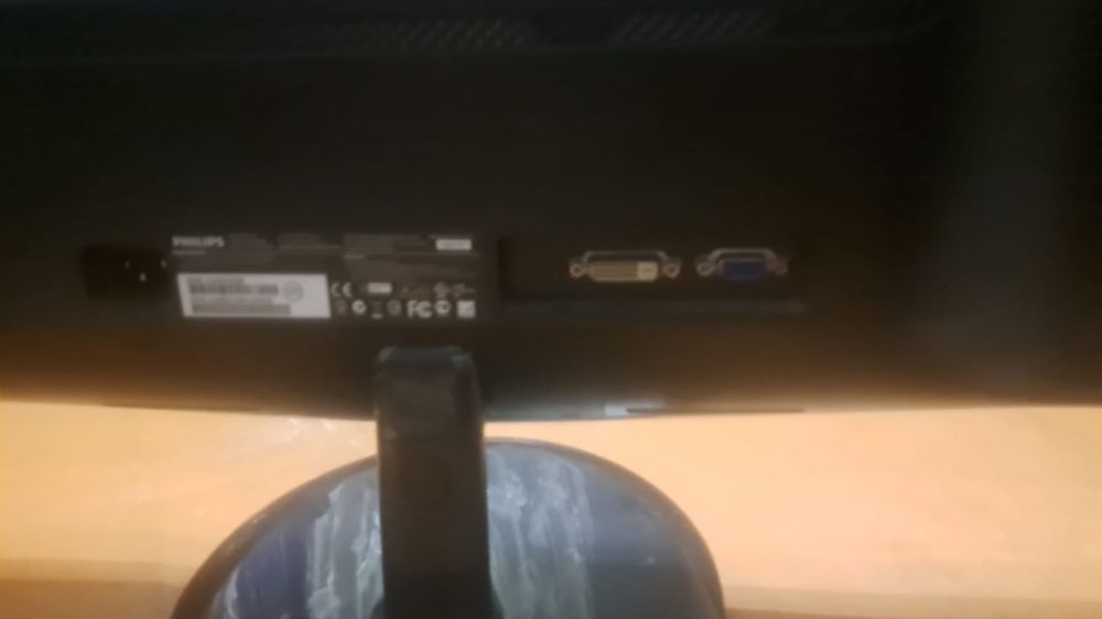 Монитор 25 дюймов