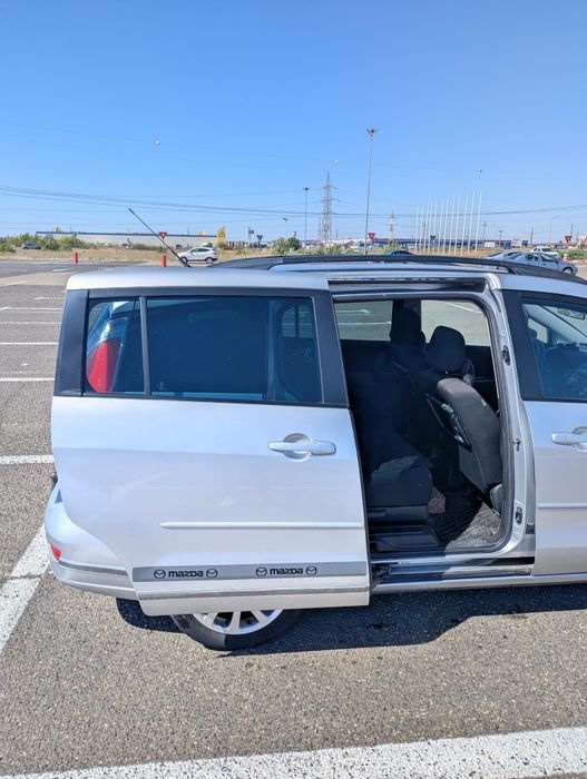 Vând Mazda 5 2 litri benzina automată plus gpl  2009