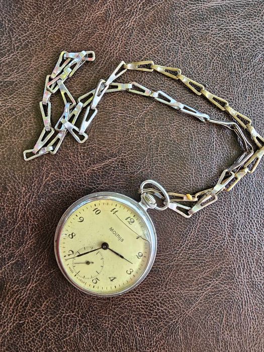 Ceas de colecție Moljija