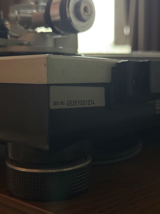 Technics SL-1200 MK2