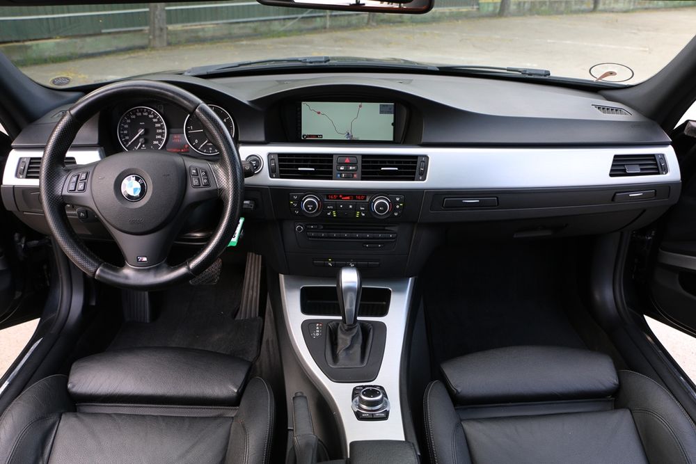 BMW 320d X-drive(4×4)Automat. 2012 Panoramic# Bi-Xenon   #Jante 18" # Navi Mare  #Scaune Sport Piele