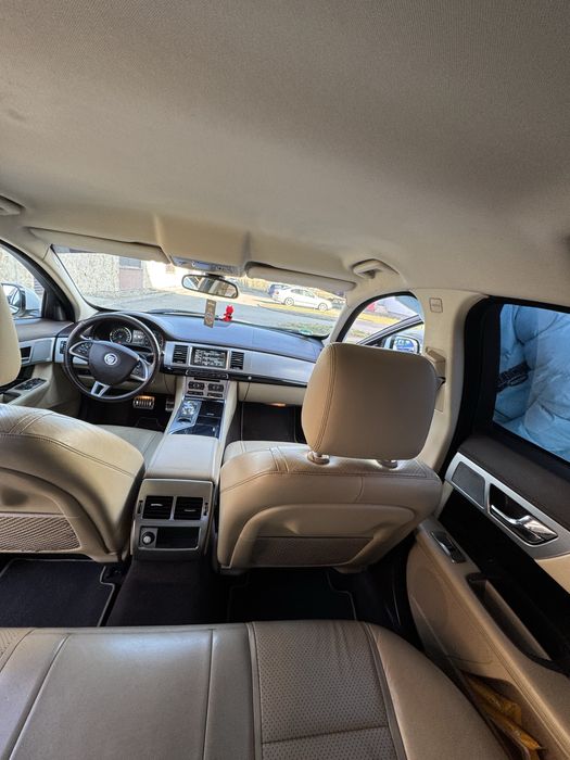 Vand Jaguar Xf 3.0 Diesel