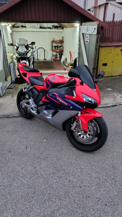 Honda cbr 1000 rr sc57