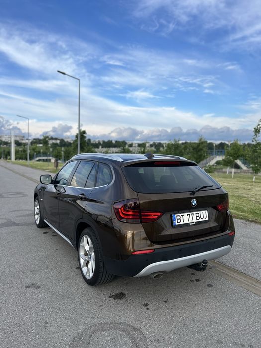 BMW X1 2011 — imagine 5