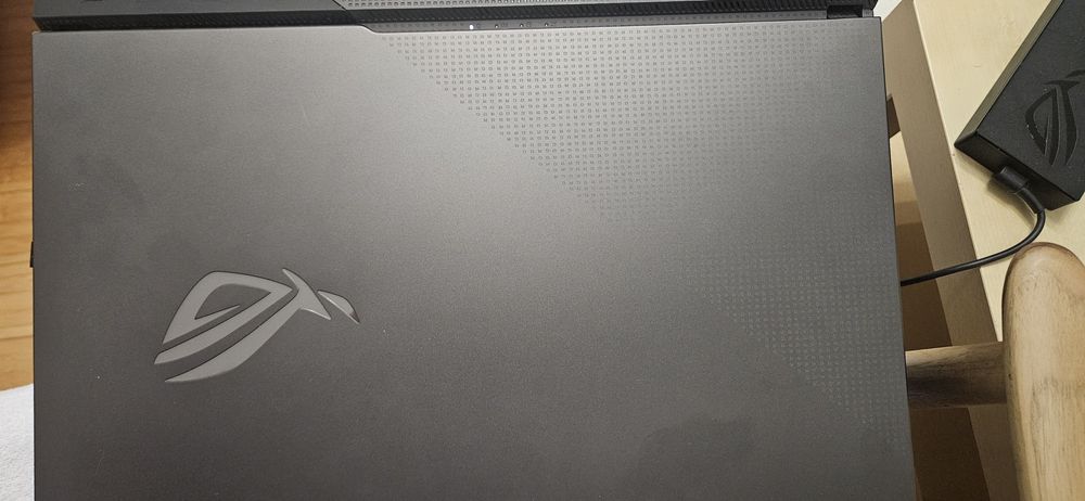 Laptop gaming  Asus Rog
