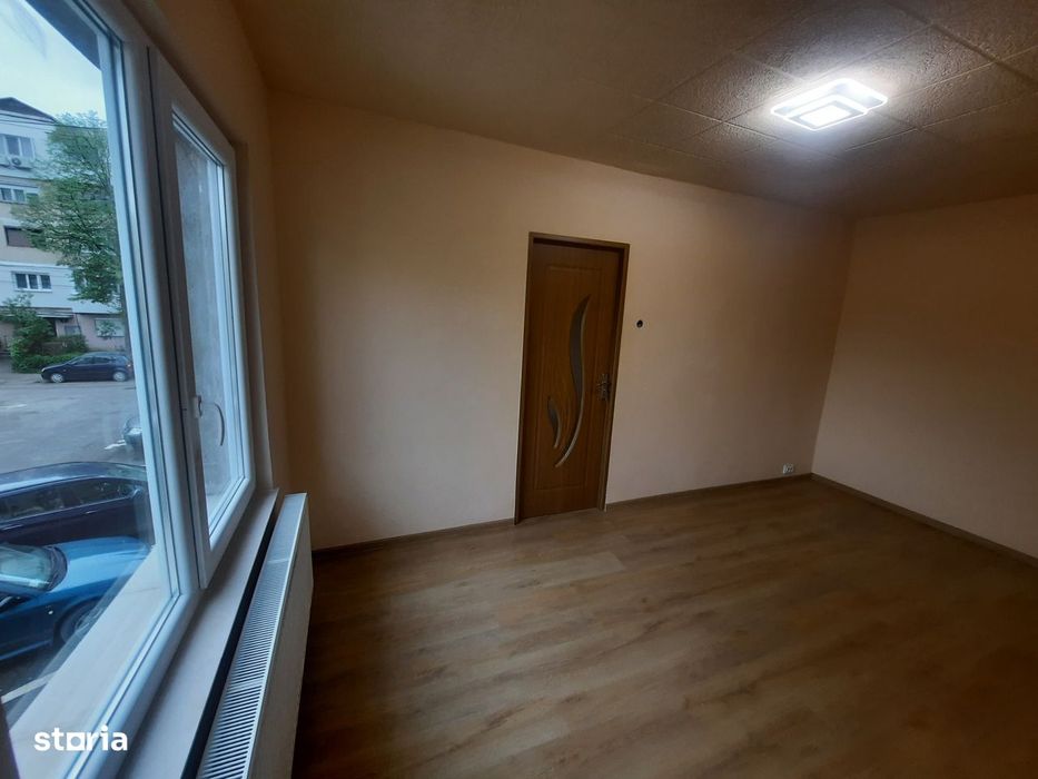 Vand apart. 2 camere Et.1 zona Piata Somes - Satu Mare