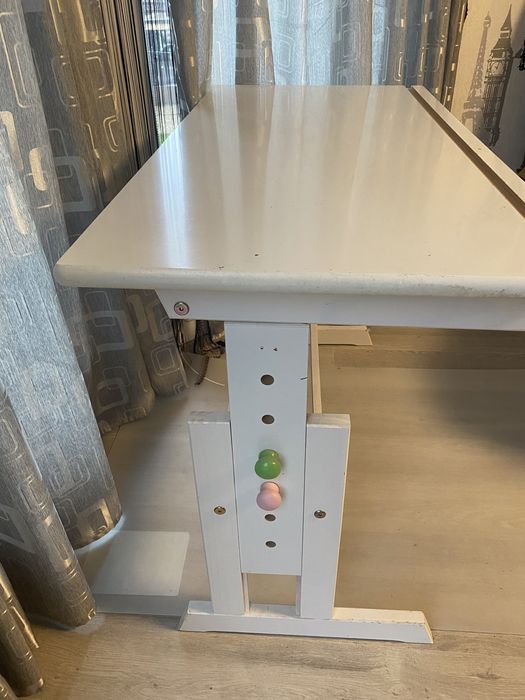 Birou copii reglabil in înăltime