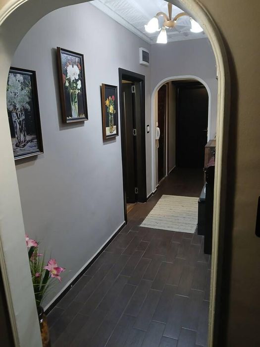 Продава се Четиристаен апартамент в Бургас, Меден рудник - зона А - 90 кв.м за 2189 €/кв.м - Снимка #11