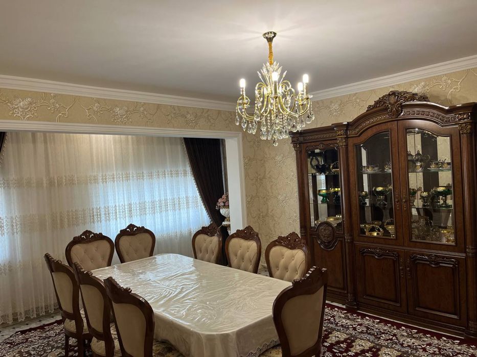 Гулобод 3/8/9 С -ремонт. Обш: 65 кВ.м: Ор.р: Чорсу, Тинчлик