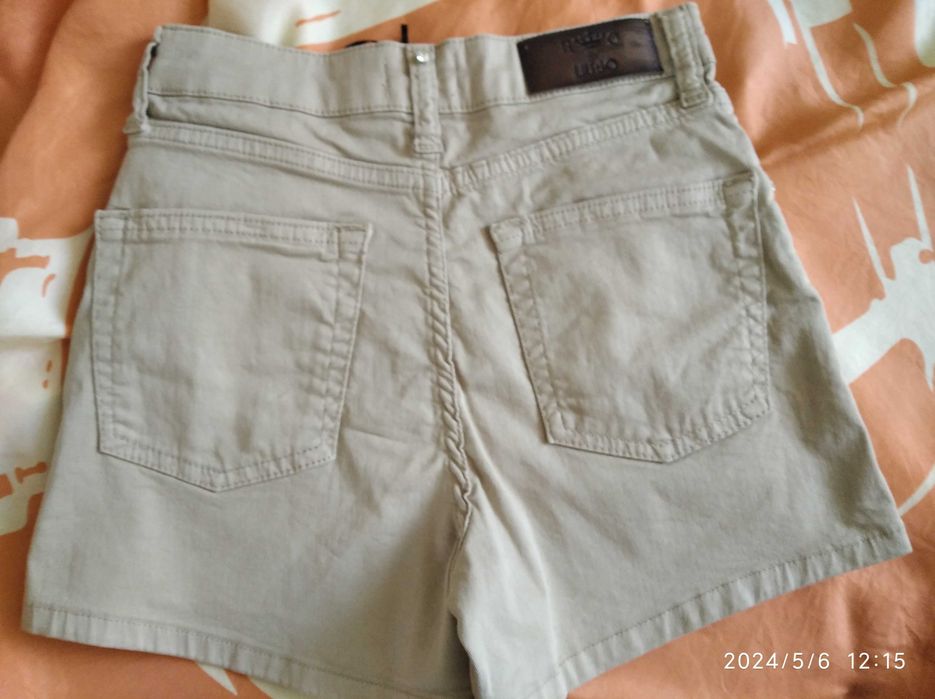 Liu Jo къс панталон за парти; къс панталон Forever21