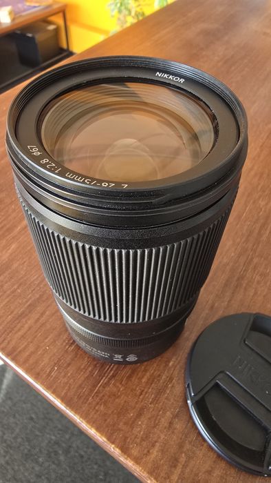 обектив Nikon NIKKOR Z 28-75mm f/2.8