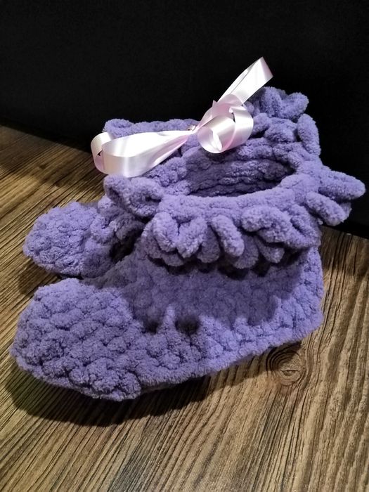 Топли и пухкави домашни боти, изплетени с пръсти!