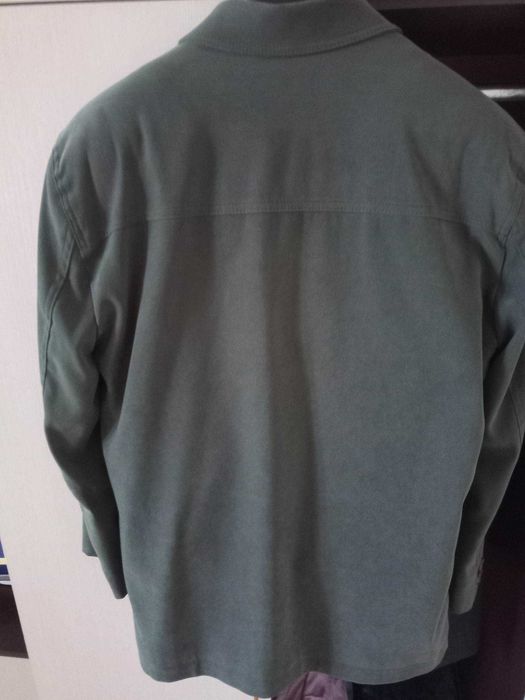 продавам мъжко сако