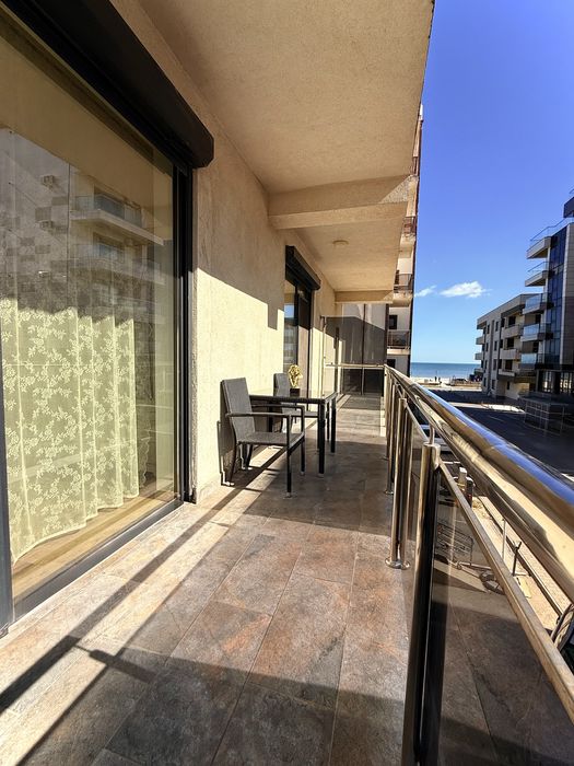 Cazare apartament 2camere Mamaia Nord Promenada Navodari cu vedere  directa la mare -chiar langa plaja
