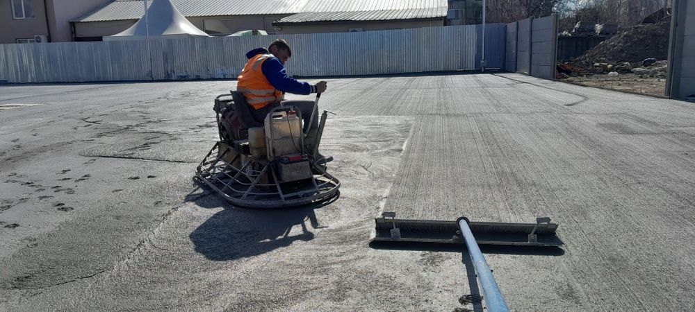 Elicopterizare beton industrial cu Cuart, sapa beton / ciment, Periat