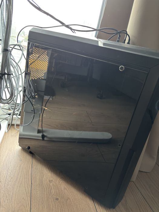 Gaming компютър с периферия!!!