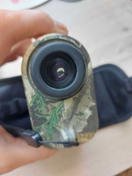 Далекомер Rangefinder Bushnell