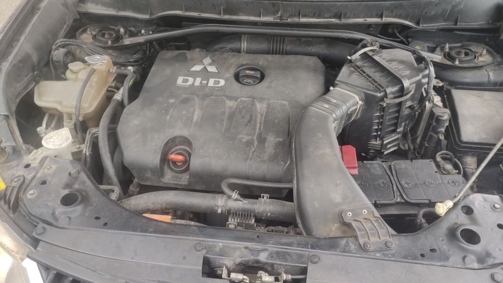 Митсубиши mitsubishi outlander