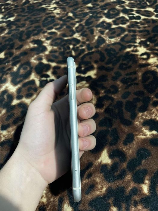 Iphone 11 64gb stare perfectă