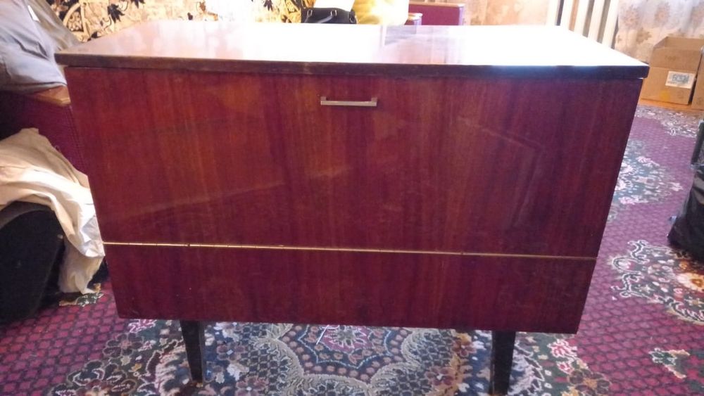 Тумба для белья.