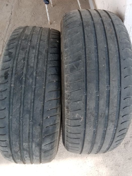 Продается шины 2шт