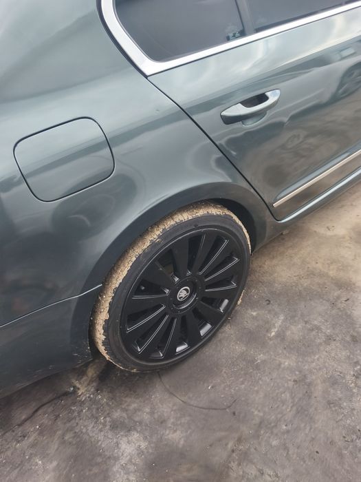 Dezmembrez Skoda superb 2012 1,6 tdi 2 0 tdi Dsg