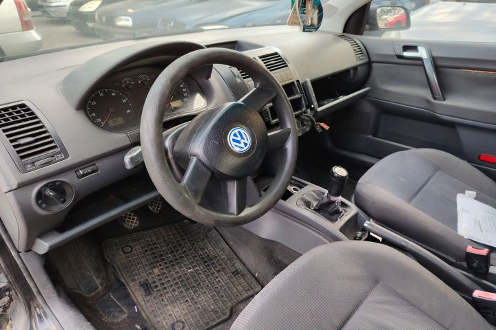 Rampa injectoare Volkswagen VW Polo 2003 1.4 16V MT (75 hp)