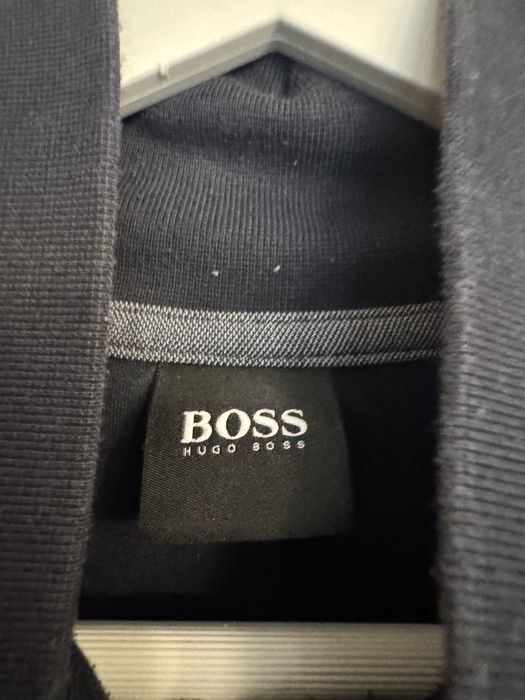 Тъмно Синя Жилетка на Hugo Boss