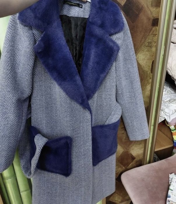 Продам   пальто