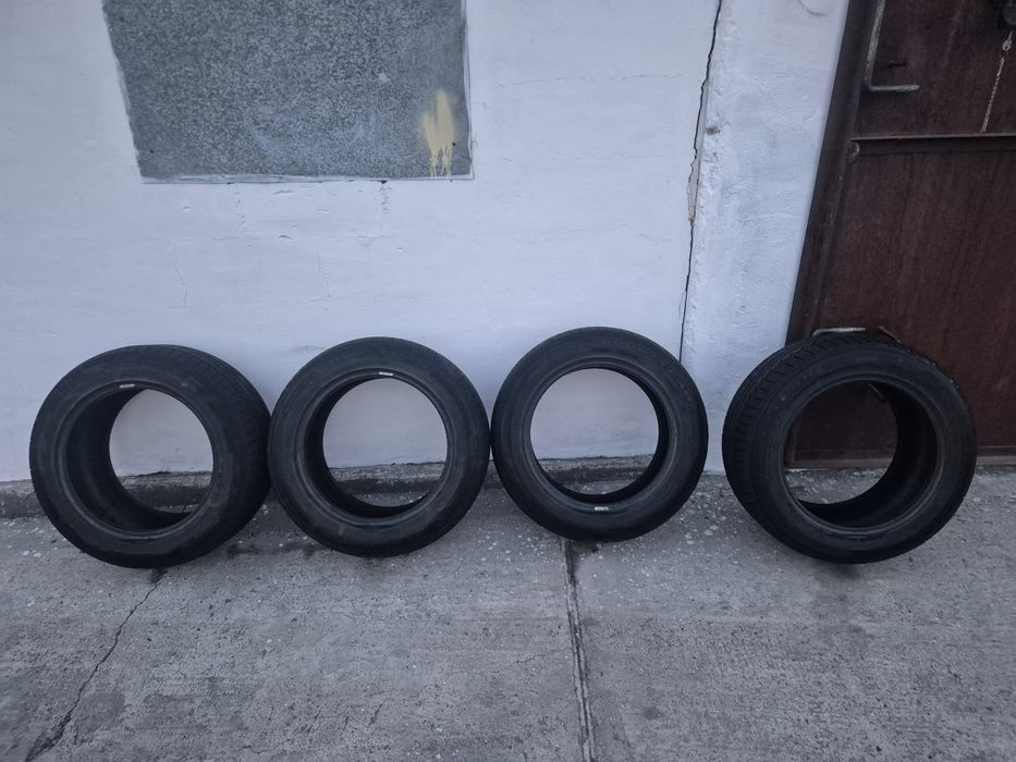 Продам  шины 4 штуки