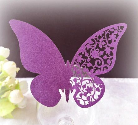 Пеперудки за чаша - чудесна украса за сватбена маса