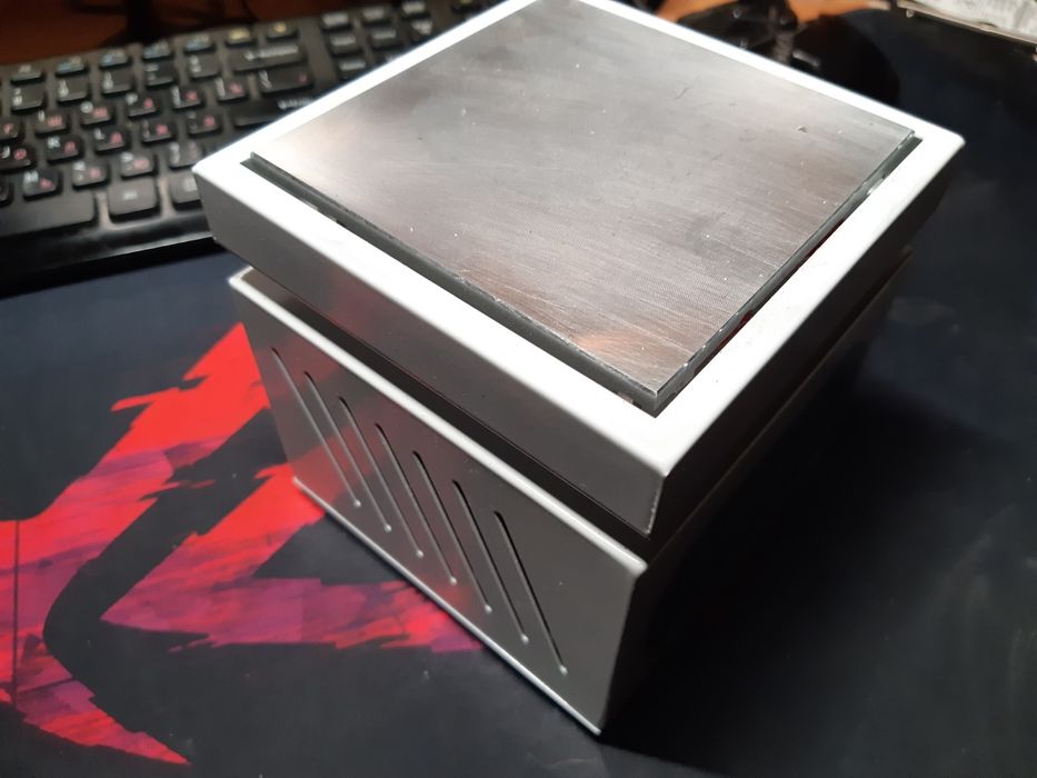 Стол паяльный Phonemate 1010