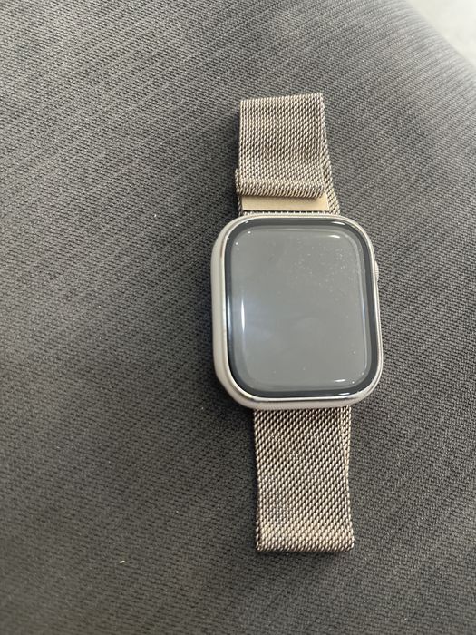 Продам apple watch 8 серия
