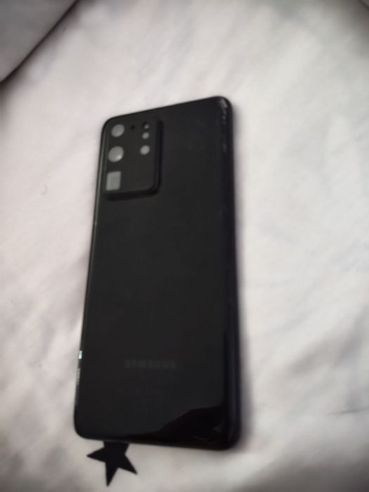 Samsung Galaxy S20 Ultra – pentru piese/reparație