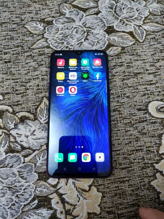 Продаю Oppo rx17 neo