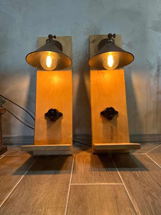 Уникални дървени нощни лампи