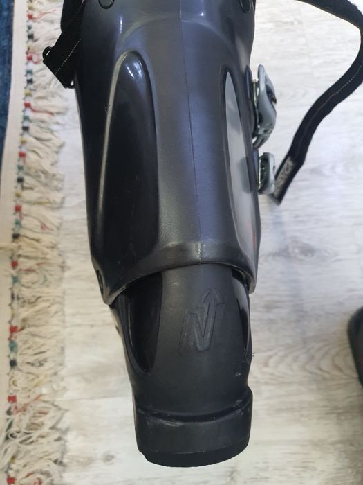 Ботинки горнолыжные